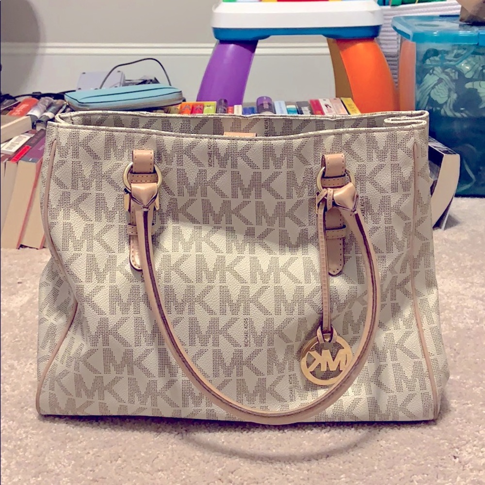 Michael Kors Tote